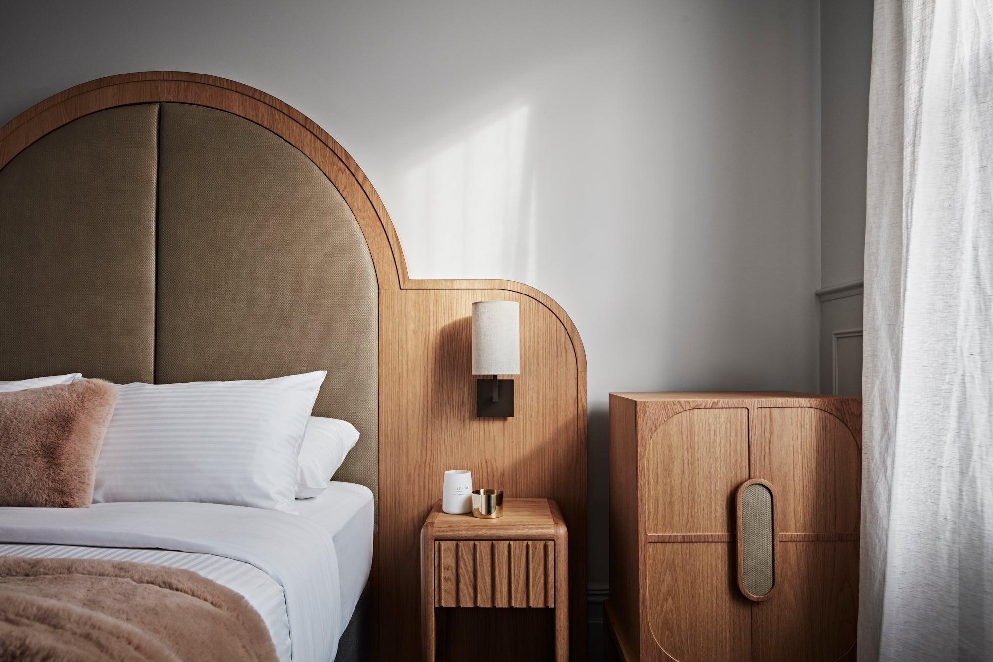 COLLABORATION Portarlington Grand Hotel Zuster Furniture USA